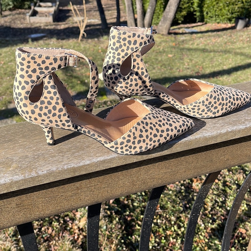 corso como leopard print kitten heel shoes 8 M